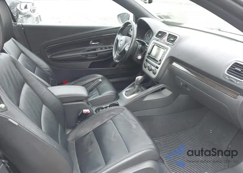 2015 Volkswagen Eos Executive Edition from USA, damaged, VIN WVWFW8AH0FV003052